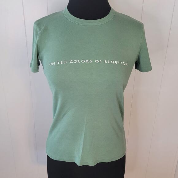United Colors of Benetton Shiny Logo Green T‑Shirt – Size XS – GUC - Picture 4 of 11